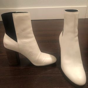 White Dolce Vita Bootie